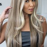 Lace Front Michele Loira 2