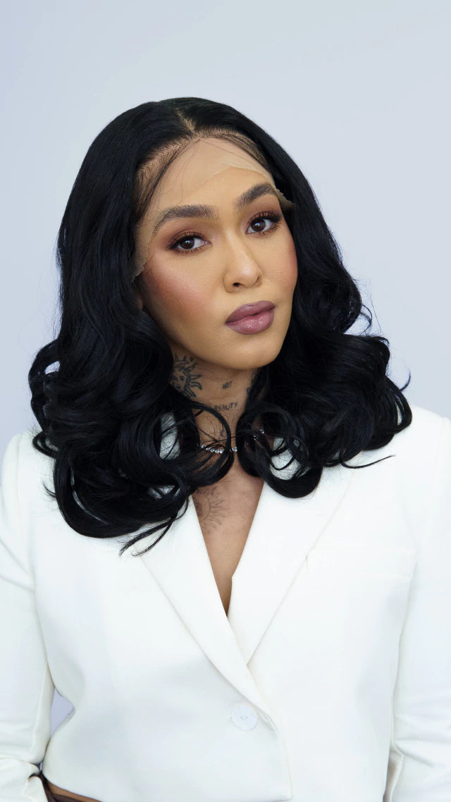Lace Front Jamyli Preta 13x6