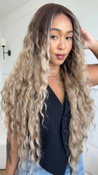 Lace Front Lilian Loira 2