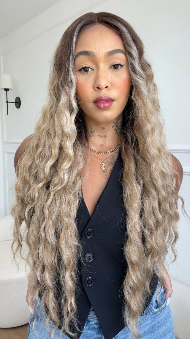 Lace Front Lilian Loira 2