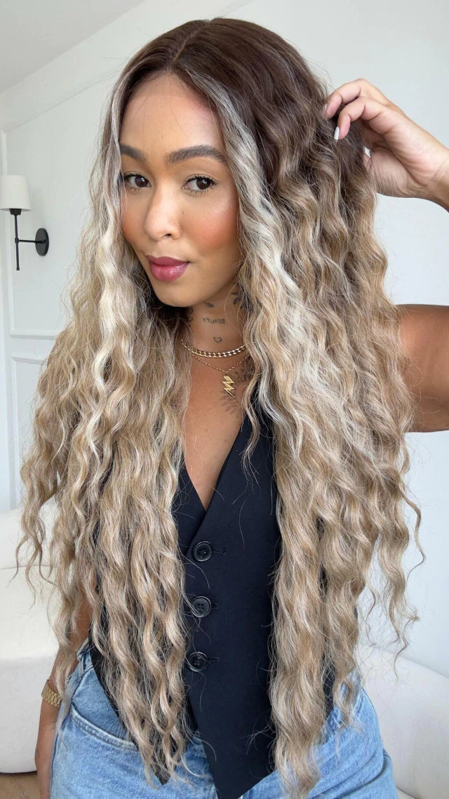 Lace Front Lilian Loira 2