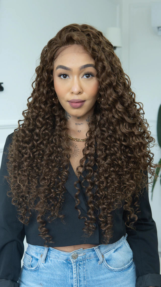 Lace Front Mirela Castanho Claro