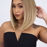 Lace Front Roberta Curta Loira 13x6