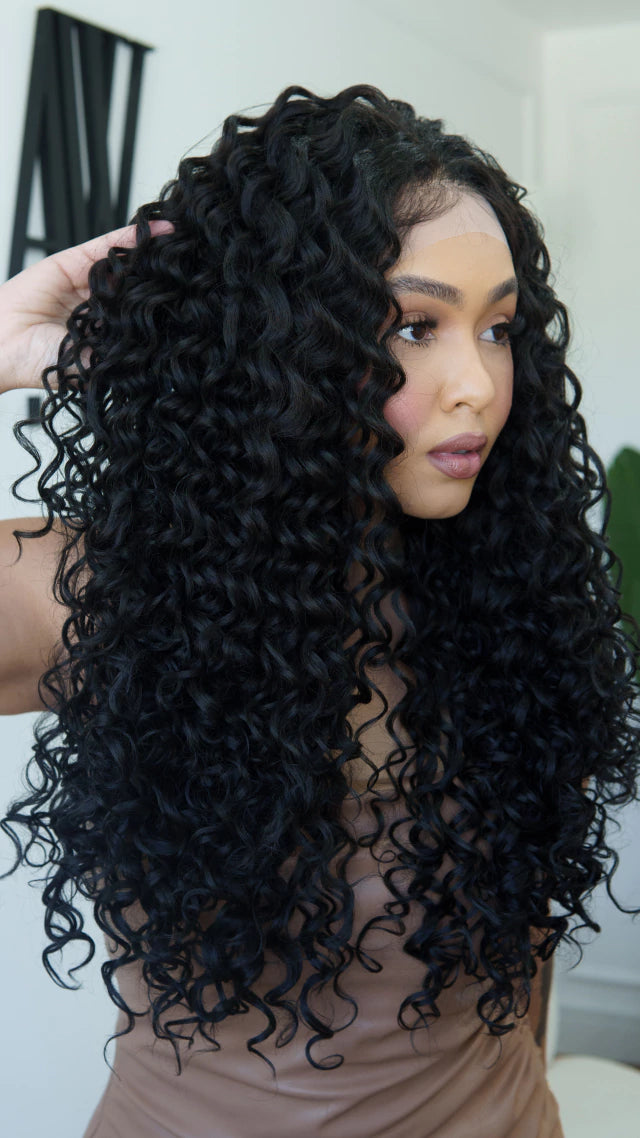 Lace Front Soraya Castanho Escuro 13x4